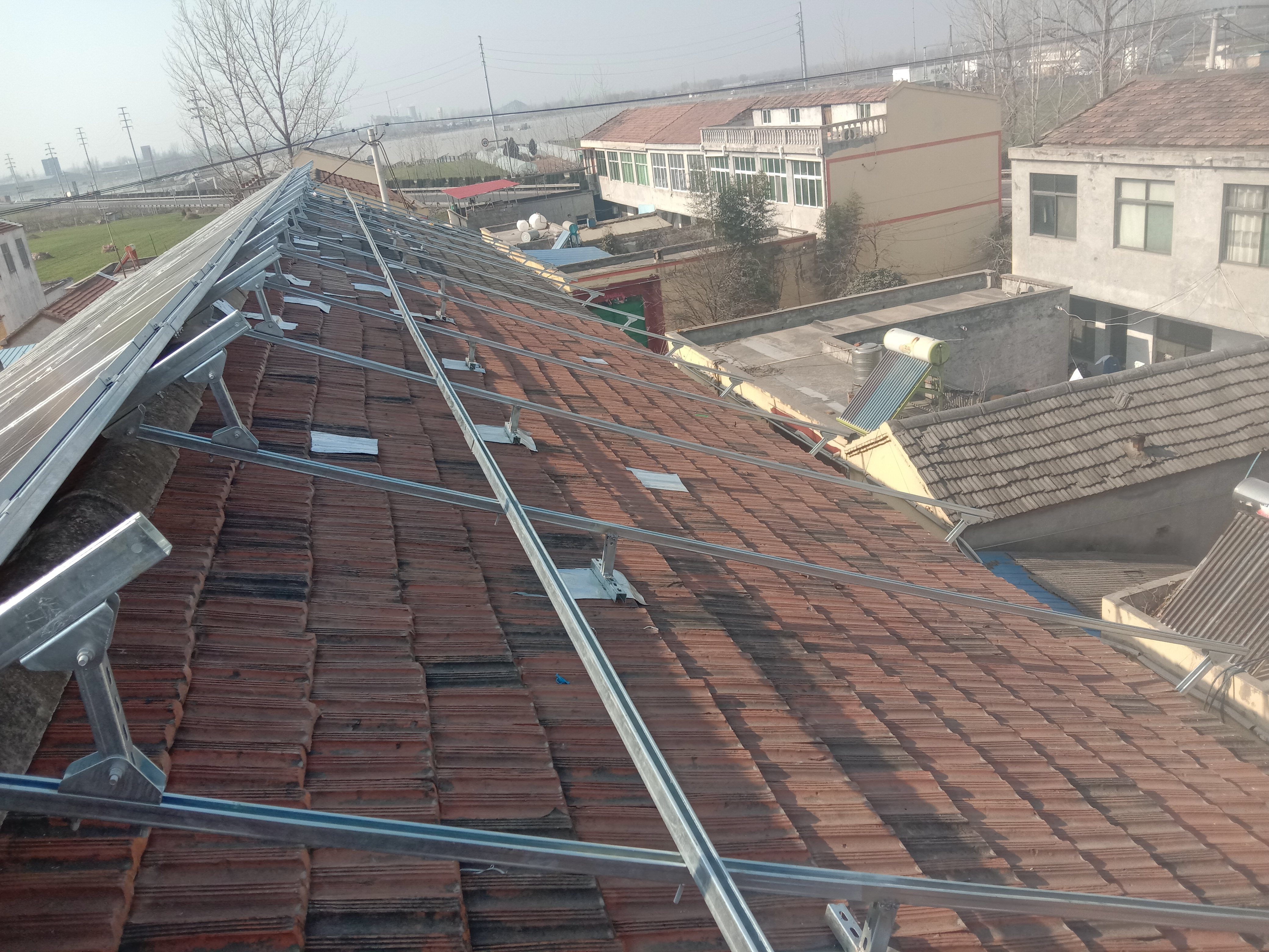 斜屋面架空方案